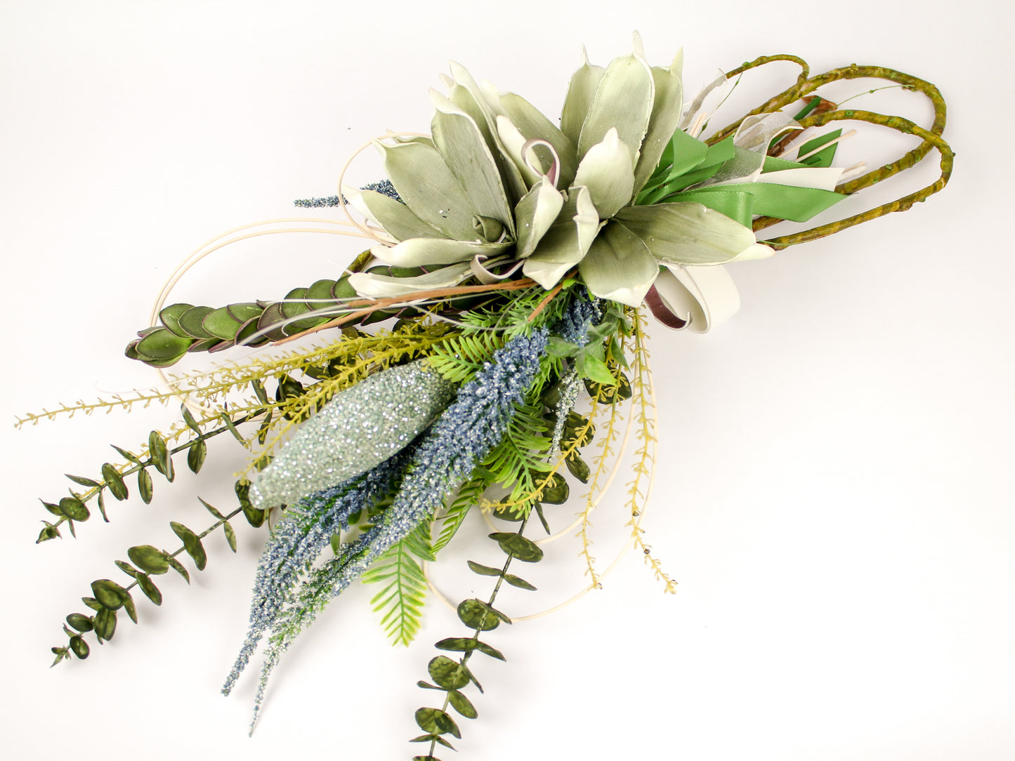 Bouquet Da Appoggio Di Fiori Artificiali In Toni Verde Azzurro